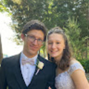 Meet your Posher, Katelyn